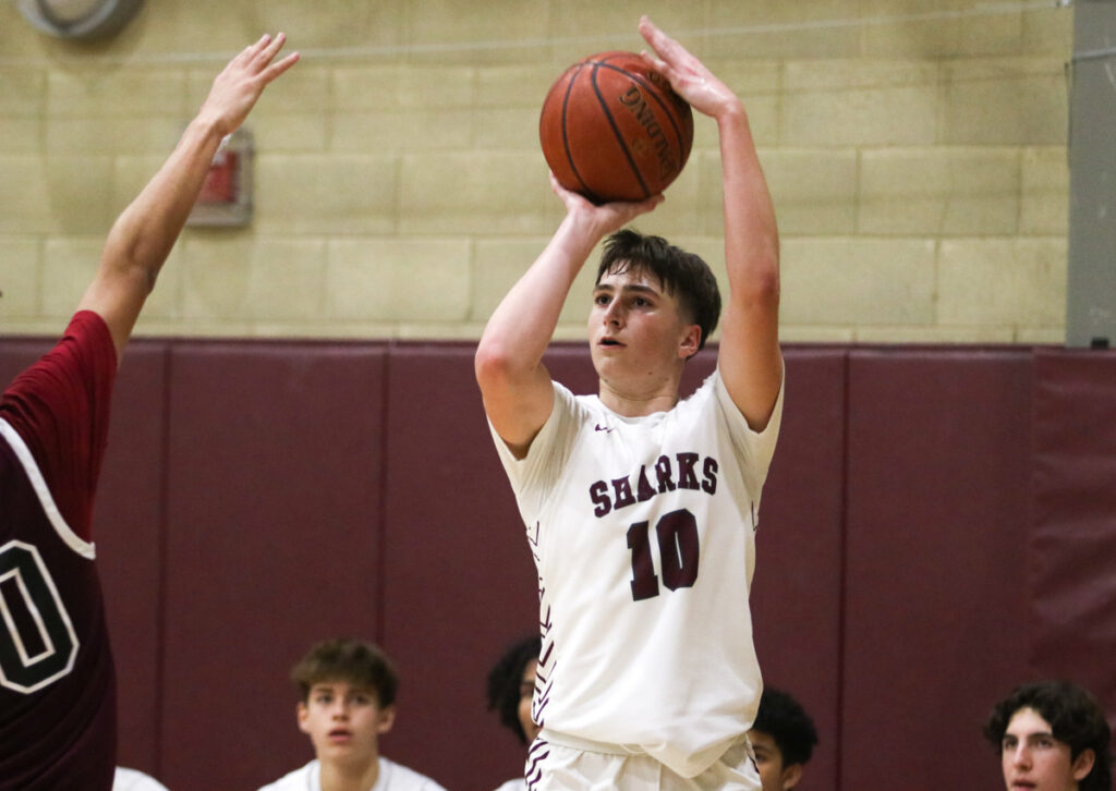 Sam Braun scores 35 points in St. Francis' basketball win over PCS