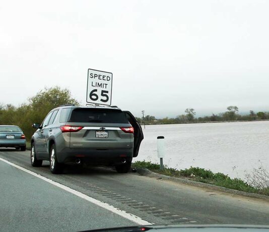 Pajaro flood waters shut down Highway 1 highway 1 flood pajaro