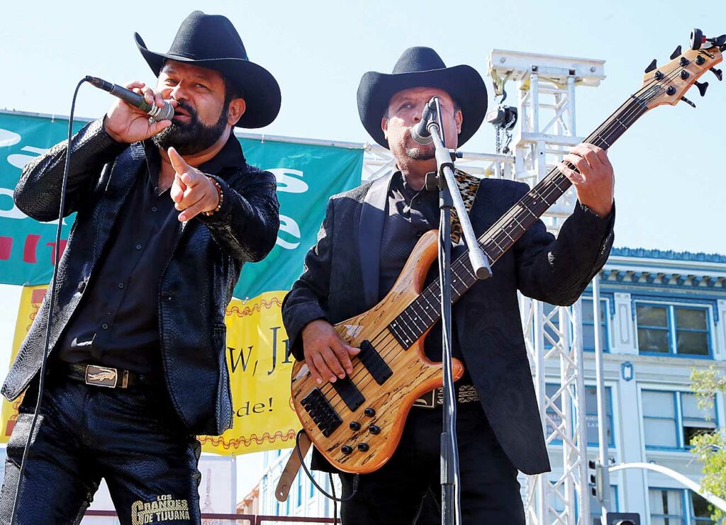 cinco de mayo los grandes de tijuana