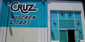 Cruz Kitchen and Taps mural paul de worken