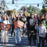 Image for display with article titled Hundreds march in Santa Cruz for Juneteenth