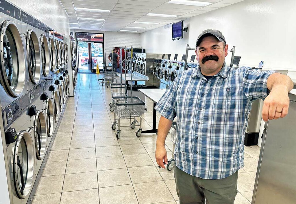 New laundromat opens in East Lake Village The Pajaronian