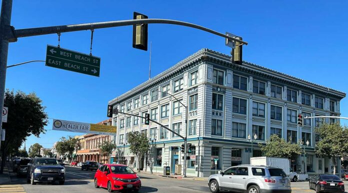 downtown watsonville main beach street intersection