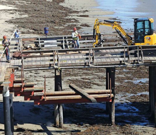 capitola wharf repairs