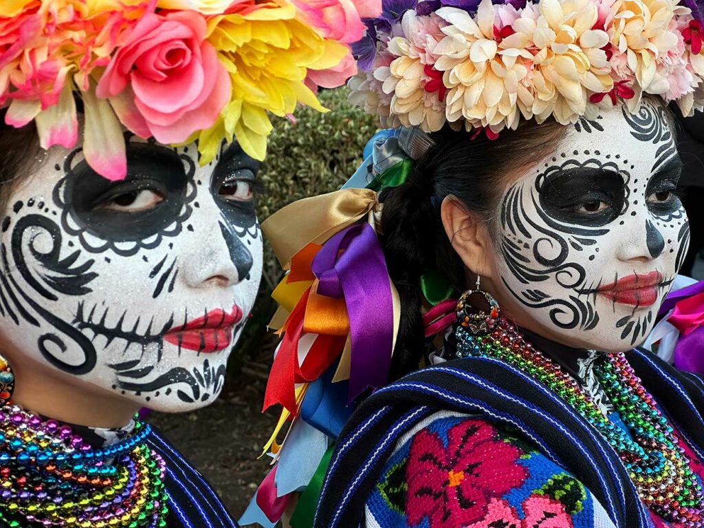 PHOTOS Dia de los Muertos in Watsonville Plaza The Pajaronian