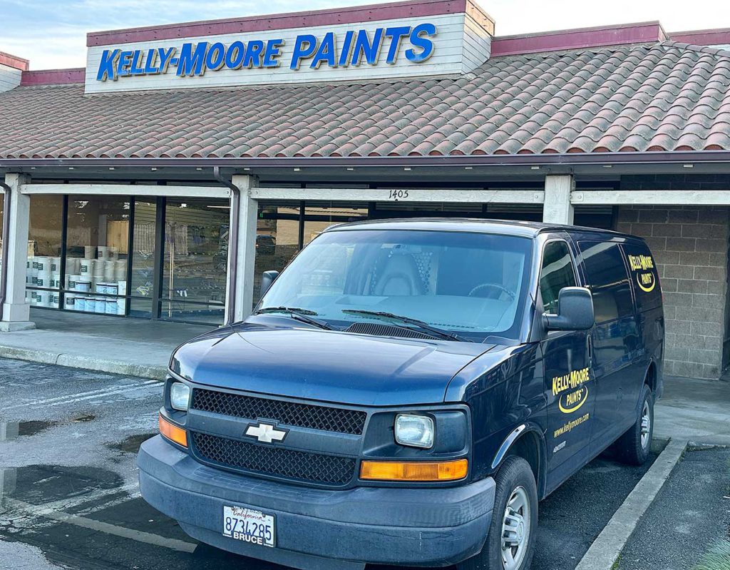 Image for display with article titled Kelly-Moore Paints shuts down all stores