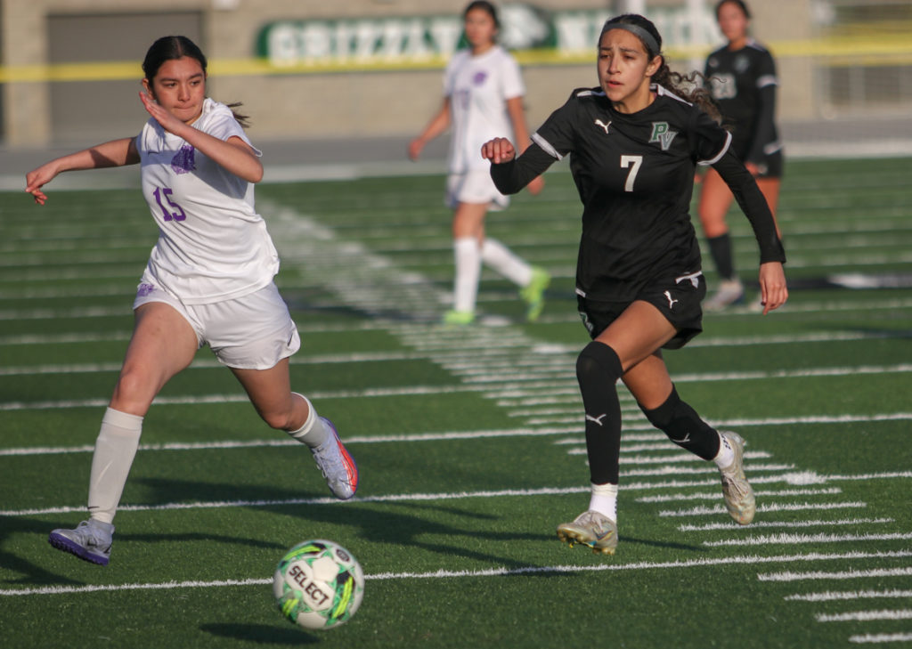 Image for display with article titled Grizzlies on cusp of bringing home PCAL crown | Girls soccer