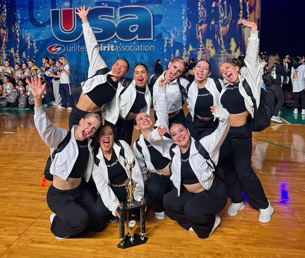 Image for display with article titled Mariners Cap Off Season at USA Dance Nationals | High School Dance