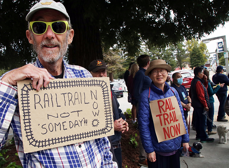 Image for display with article titled Protesters Demand Rail-Trail Project Move Forward