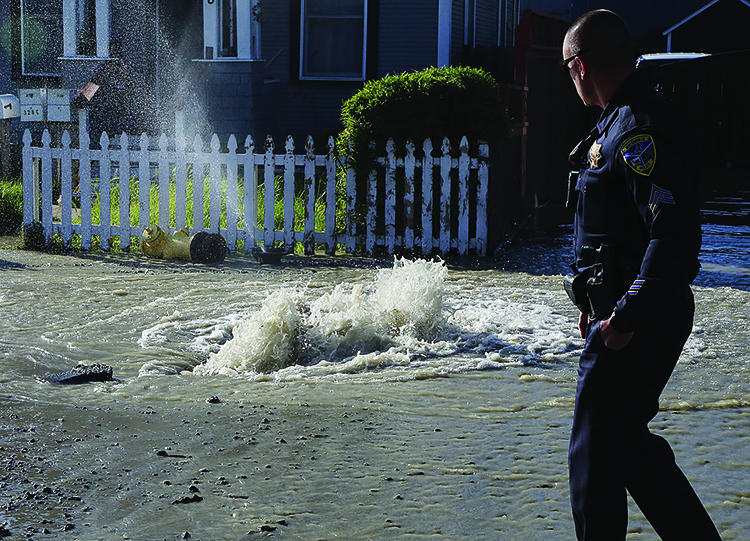 Image for display with article titled Photo and Video Story: Truck Into Hydrant Causes ‘Geyser’
