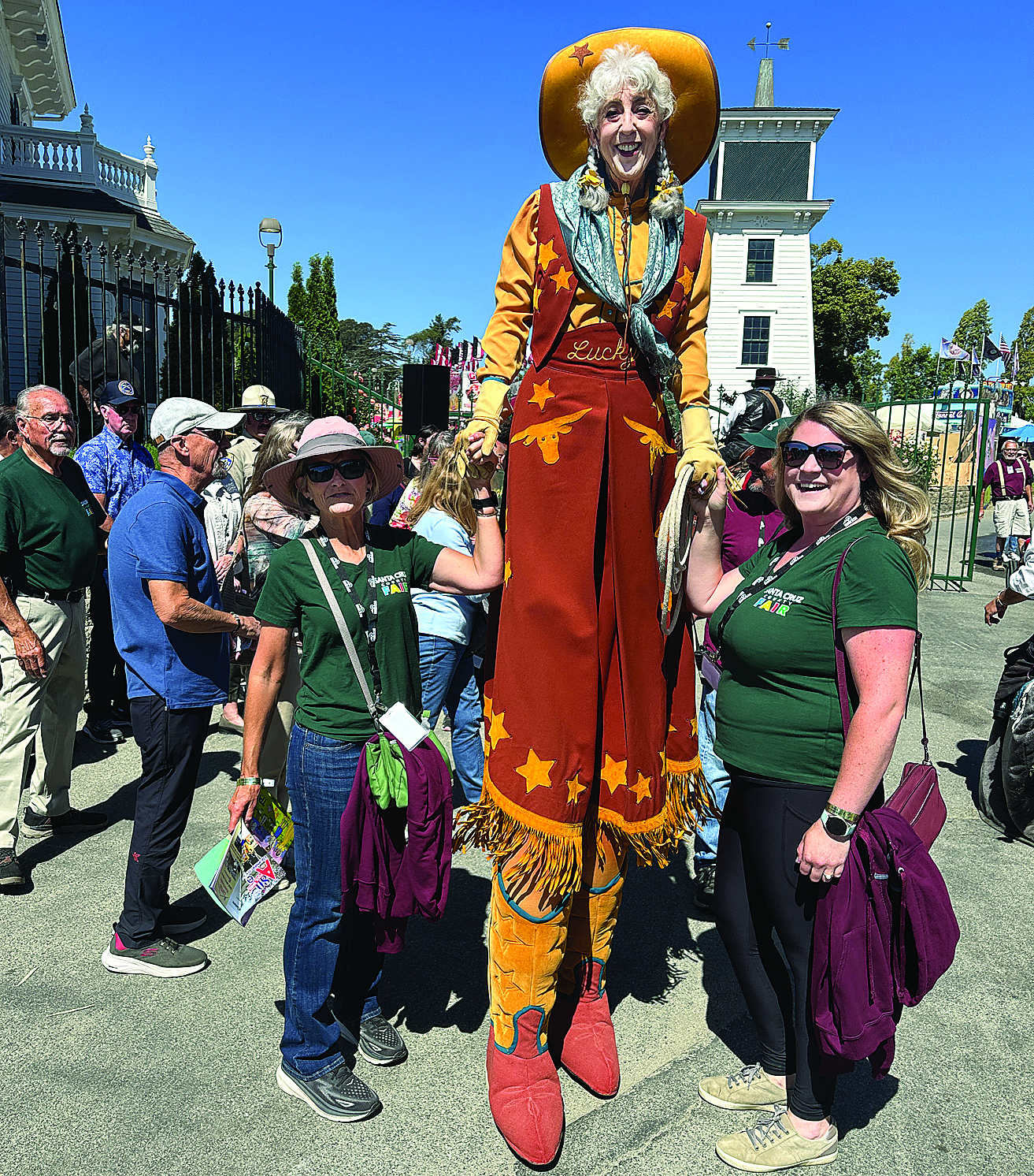 Image for display with article titled Standing Tall: Santa Cruz County Fair Opens