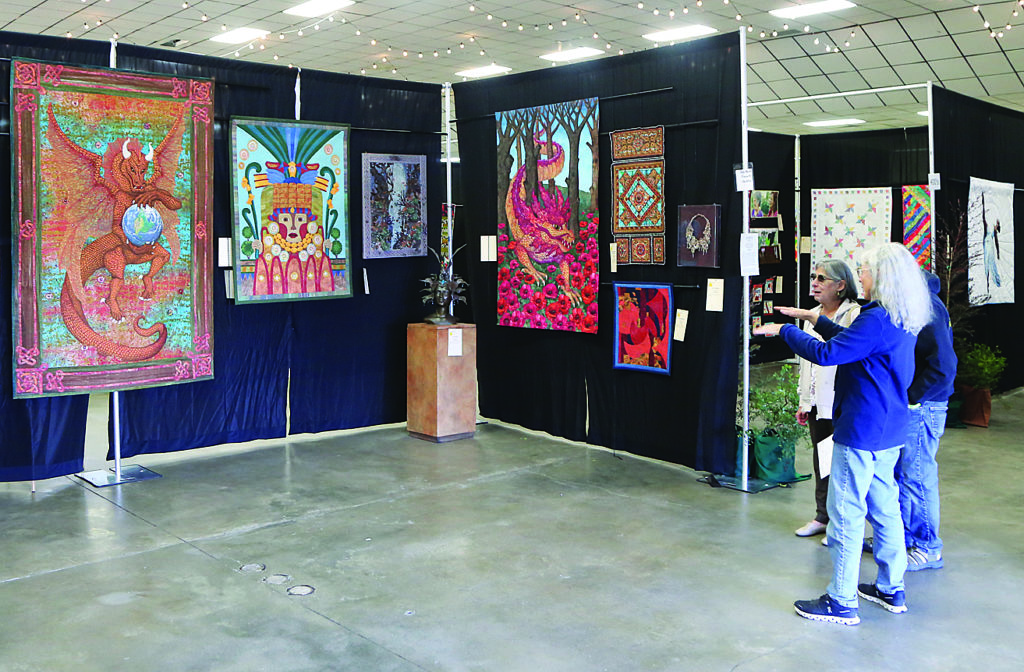 Quilt show fills three buildings | The Pajaronian