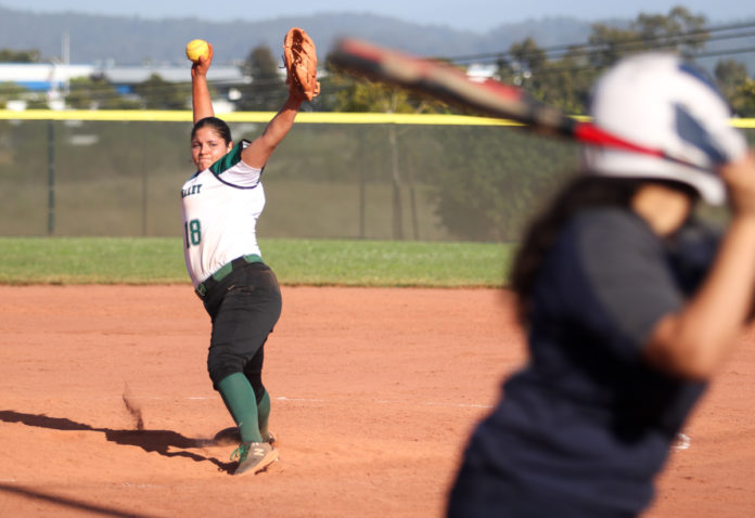 paj2521 PV softball-web-1