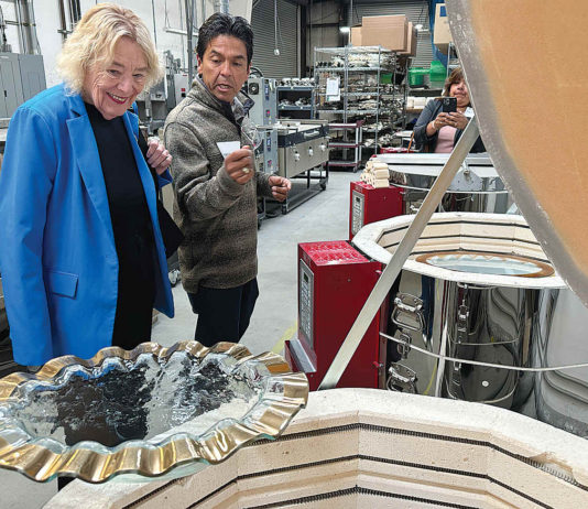 Annieglass celebrates solar installation