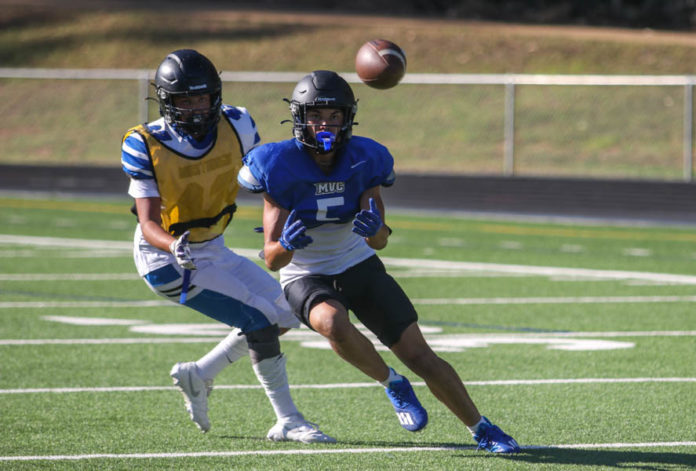 paj2534 MVC football preview - web-1