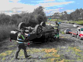 Photo story: Minor injuries in rollover crash