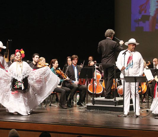 Photo story: Symphony performance features local dancers