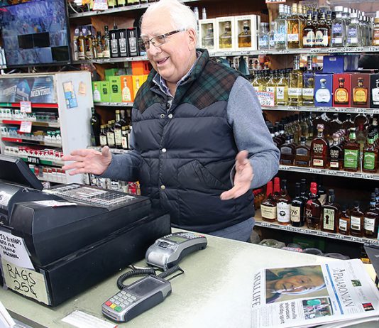 Jim Barsi—owner of Barsi’s Liquor Store—dies Jim Barsi talks about the sale of Barsi's Liquor Store in 2019.