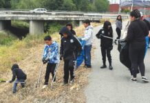 Photo story: Hundeds participate in Cleanup Day