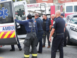 WPD officer hurt in foot pursuit