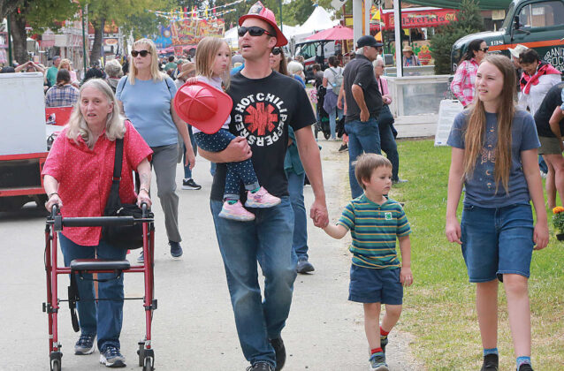 fair crowds