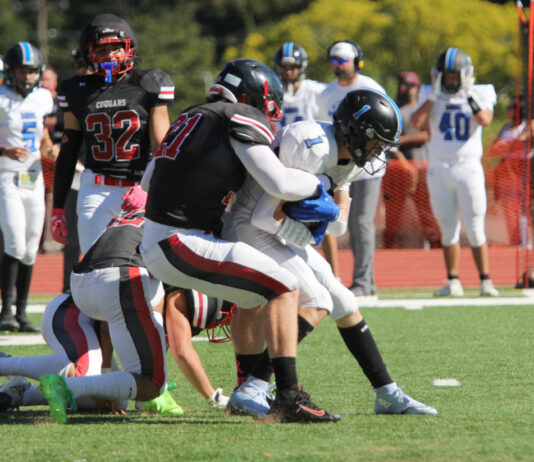 Mustang football falls to SLV in high-scoring league thriller | Weeklys Sports Roundup